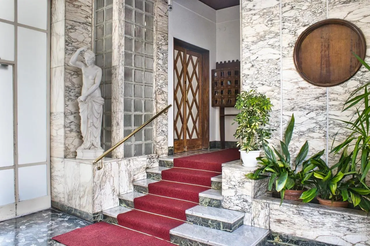 Joivy Comfy Flat With Balcony Apartment Milan Italy